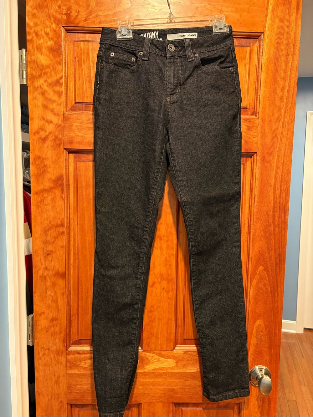 DKNY Women's Black Skinny Jeans